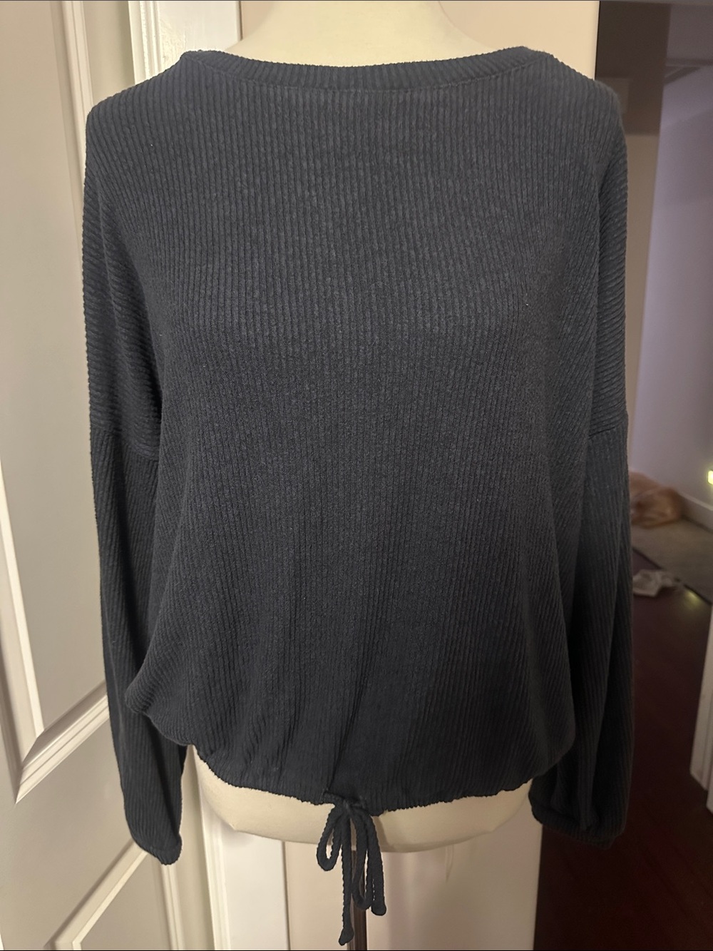 Ady P Ribbed Crewneck Pullover Oversized Sweater in Navy Size Small